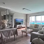 Apartment El Balcon Del Ebro By Alogest- Vistas, Piscina Y 2 Parking Zaragoza