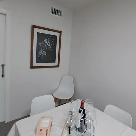 Апартаменты El Balcon Del Ebro By Alogest- Vistas, Piscina Y 2 Parking *