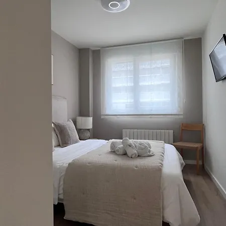 Apartmán El Balcon Del Ebro By Alogest- Vistas, Piscina Y 2 Parking Zaragoza