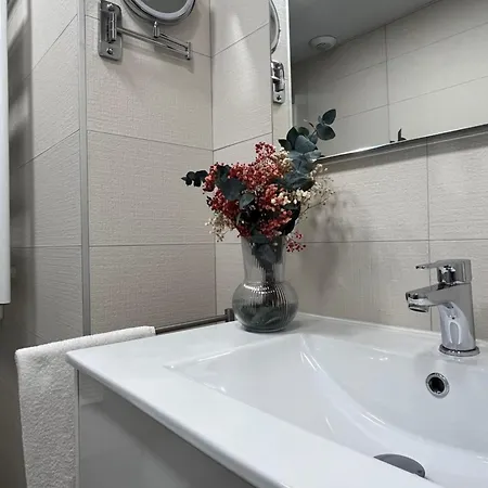 El Balcon Del Ebro By Alogest- Vistas, Piscina Y 2 Parking Daire Zaragoza