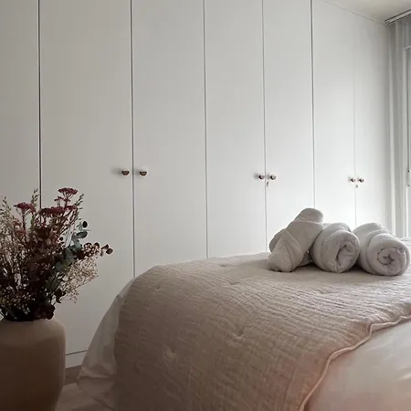 Апартаменты El Balcon Del Ebro By Alogest- Vistas, Piscina Y 2 Parking