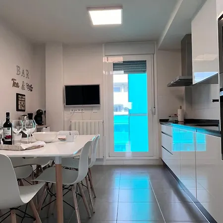 Apartmán El Balcon Del Ebro By Alogest- Vistas, Piscina Y 2 Parking Zaragoza