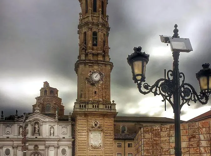 Daire El Balcon Del Ebro By Alogest- Vistas, Piscina Y 2 Parking Zaragoza