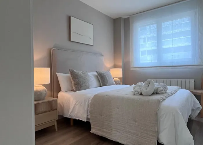 Lejlighed El Balcon Del Ebro By Alogest- Vistas, Piscina Y 2 Parking *